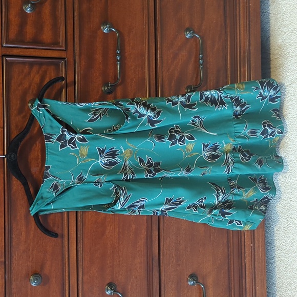 CAbi XS Tank Top Green and Black - Picture 3 of 3